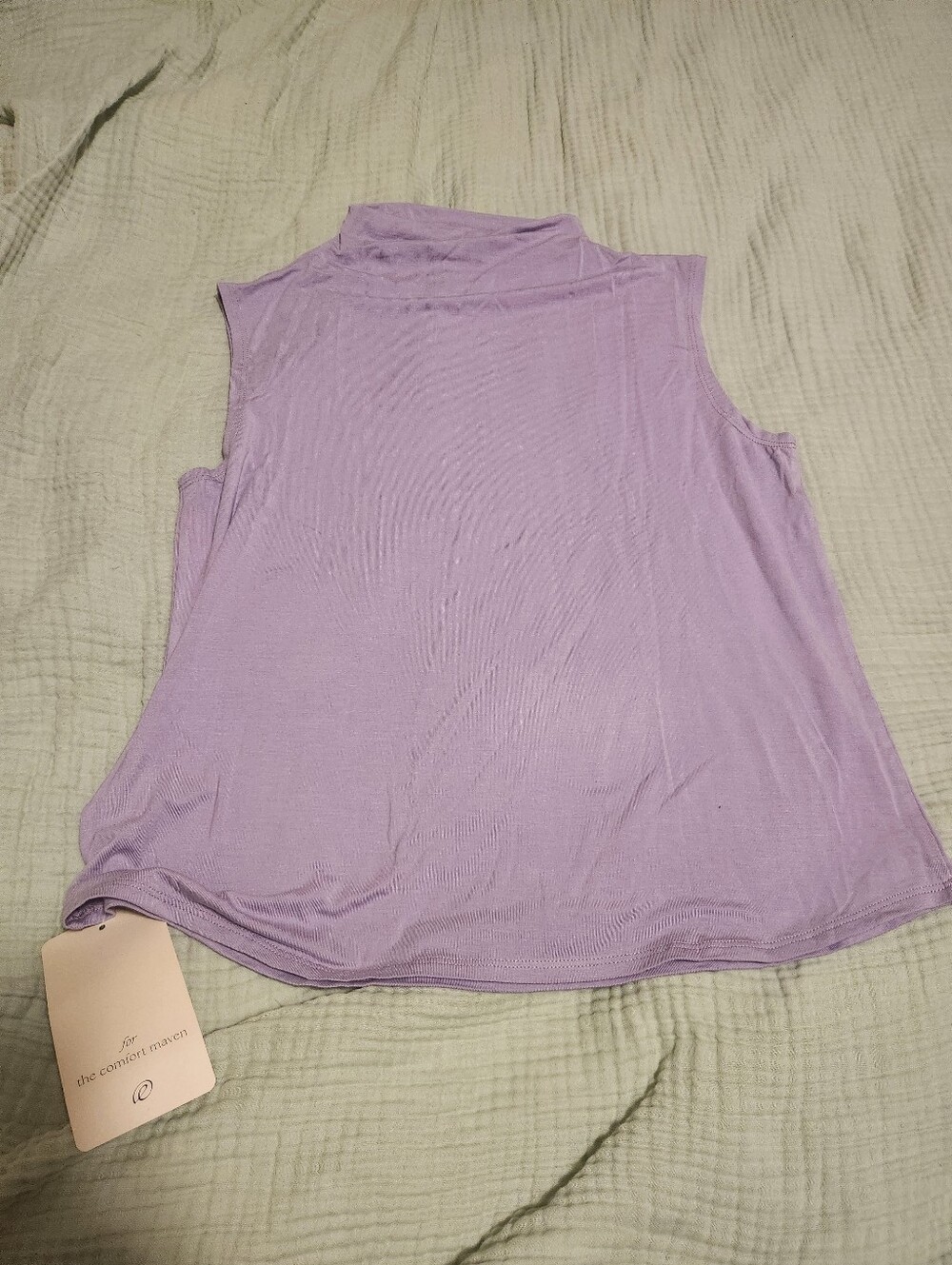 Encircled Sleeveless Mock Neck Tank